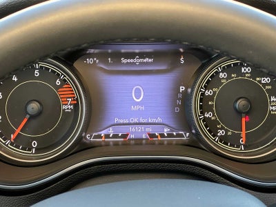 2023 Jeep Cherokee Altitude Lux