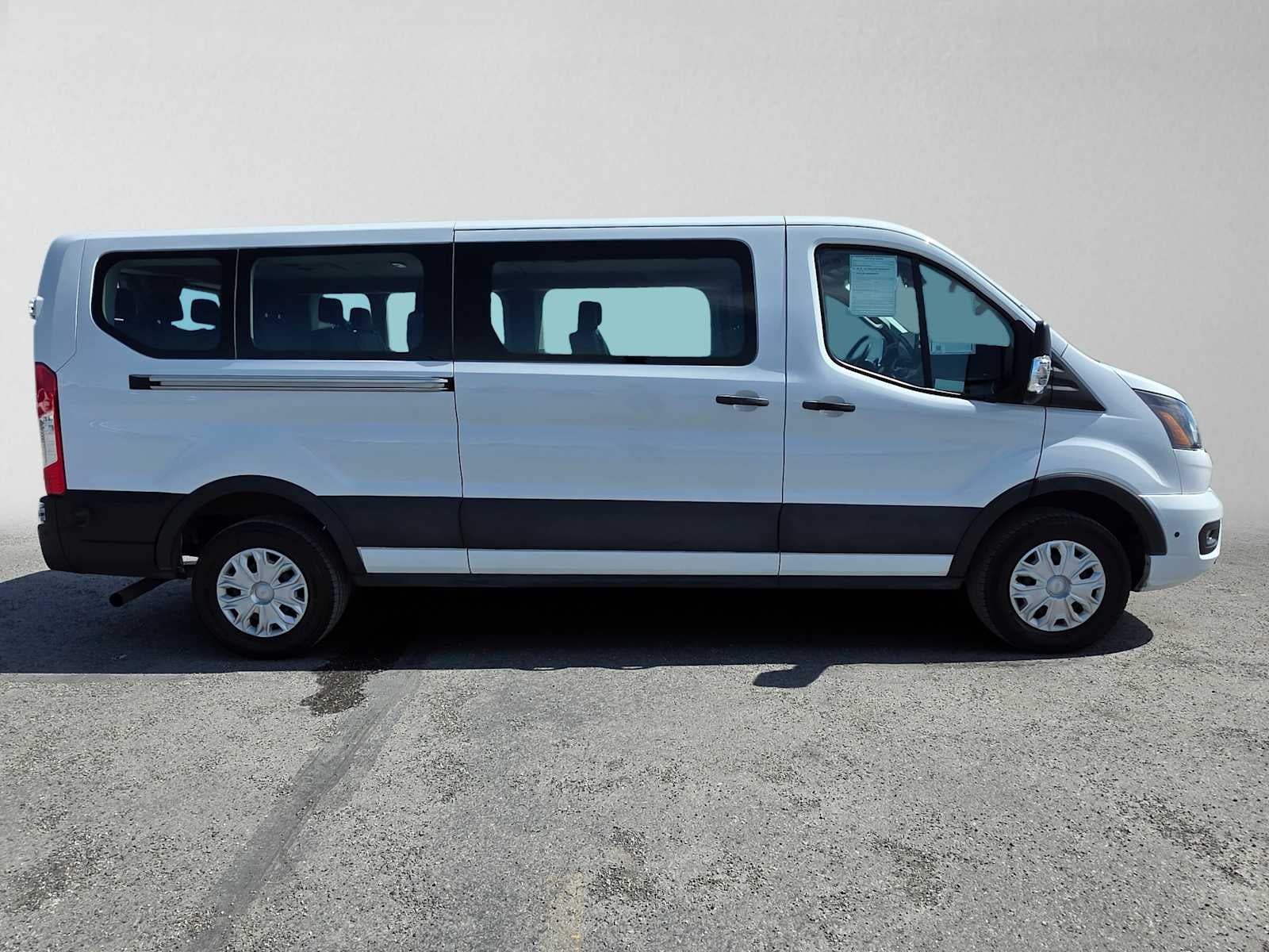 2024 Ford Transit Passenger Wagon XL