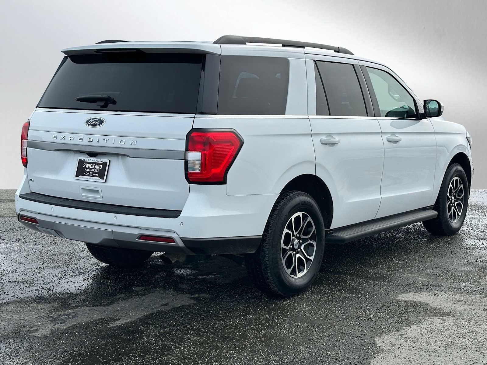2024 Ford Expedition XLT
