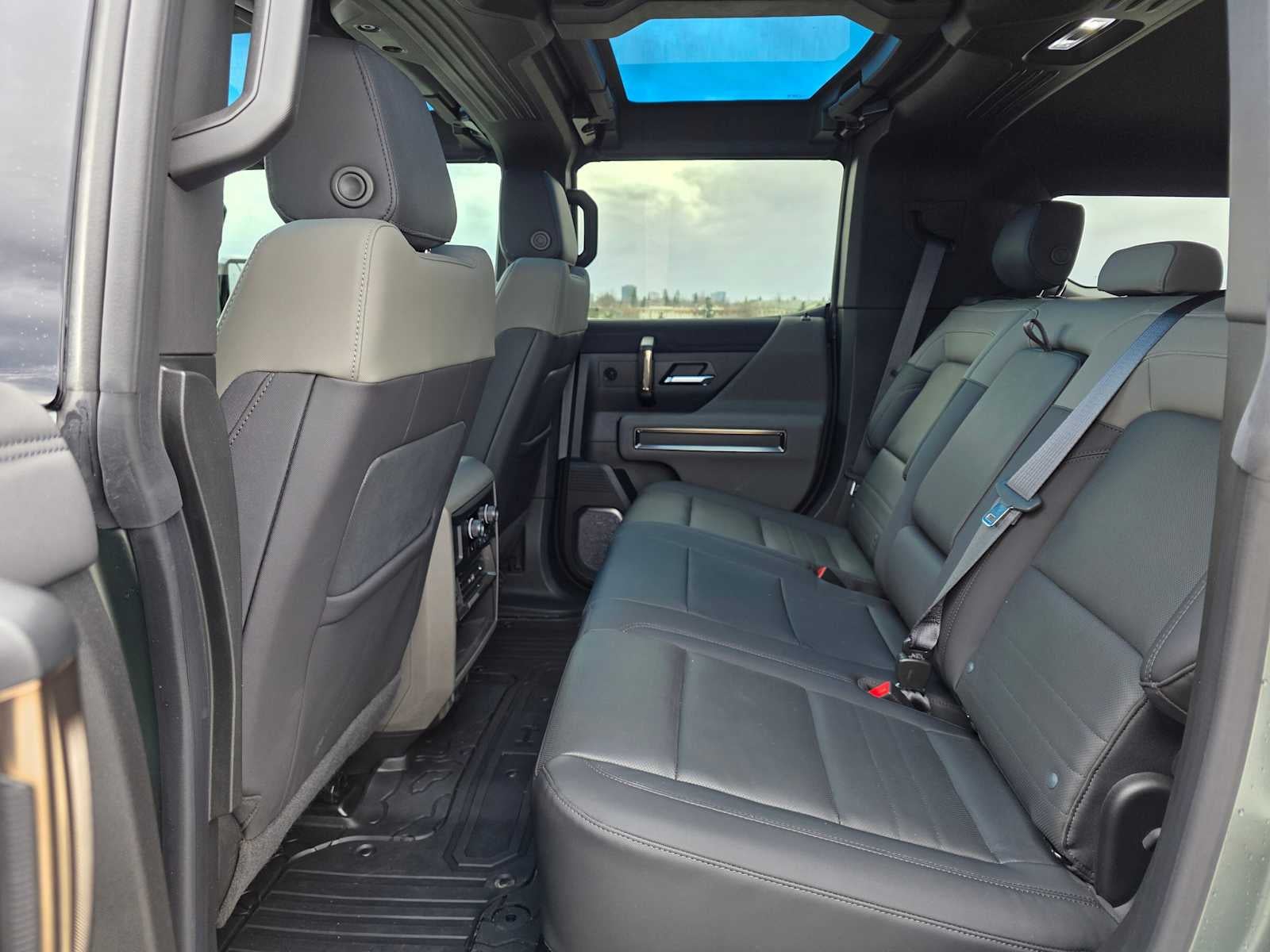 2024 GMC HUMMER EV SUV 3X
