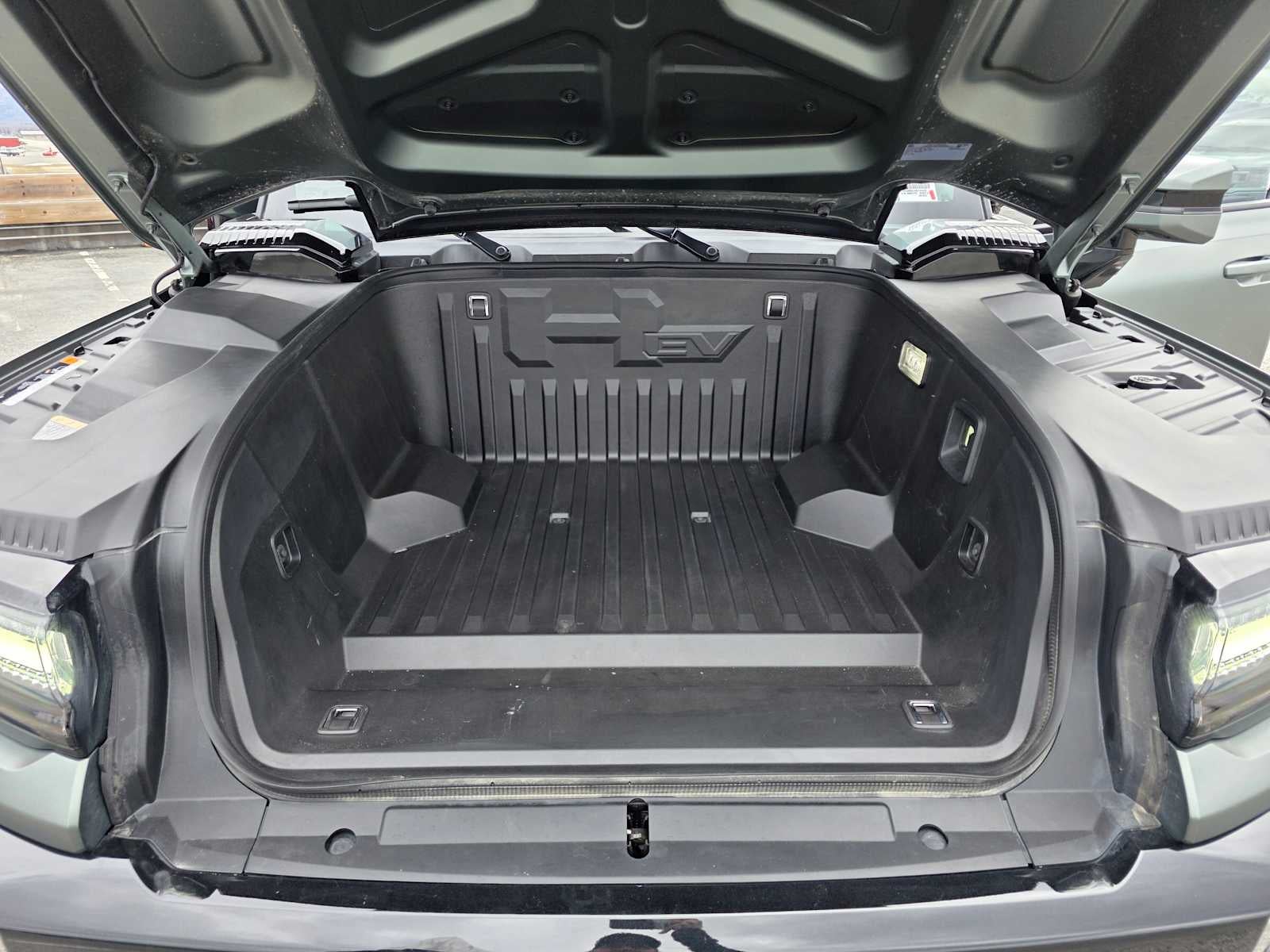 2024 GMC HUMMER EV SUV 3X