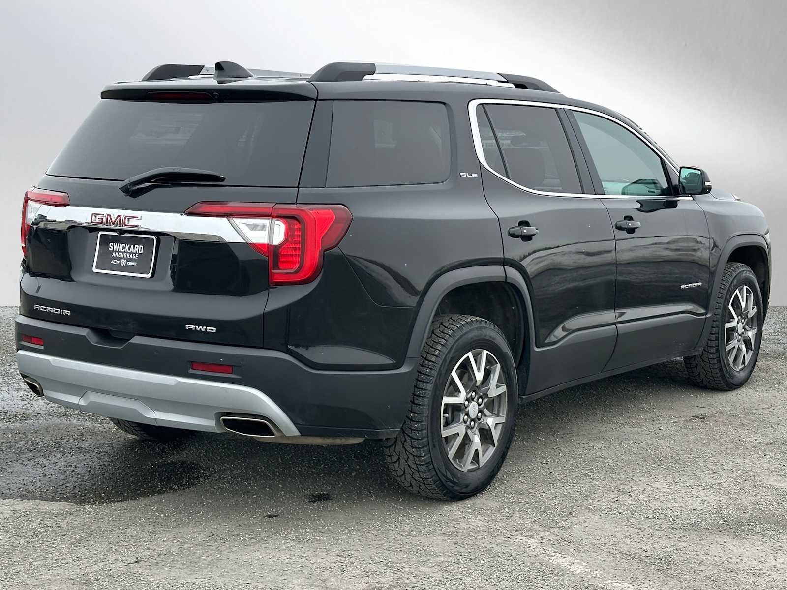 2023 GMC Acadia SLE