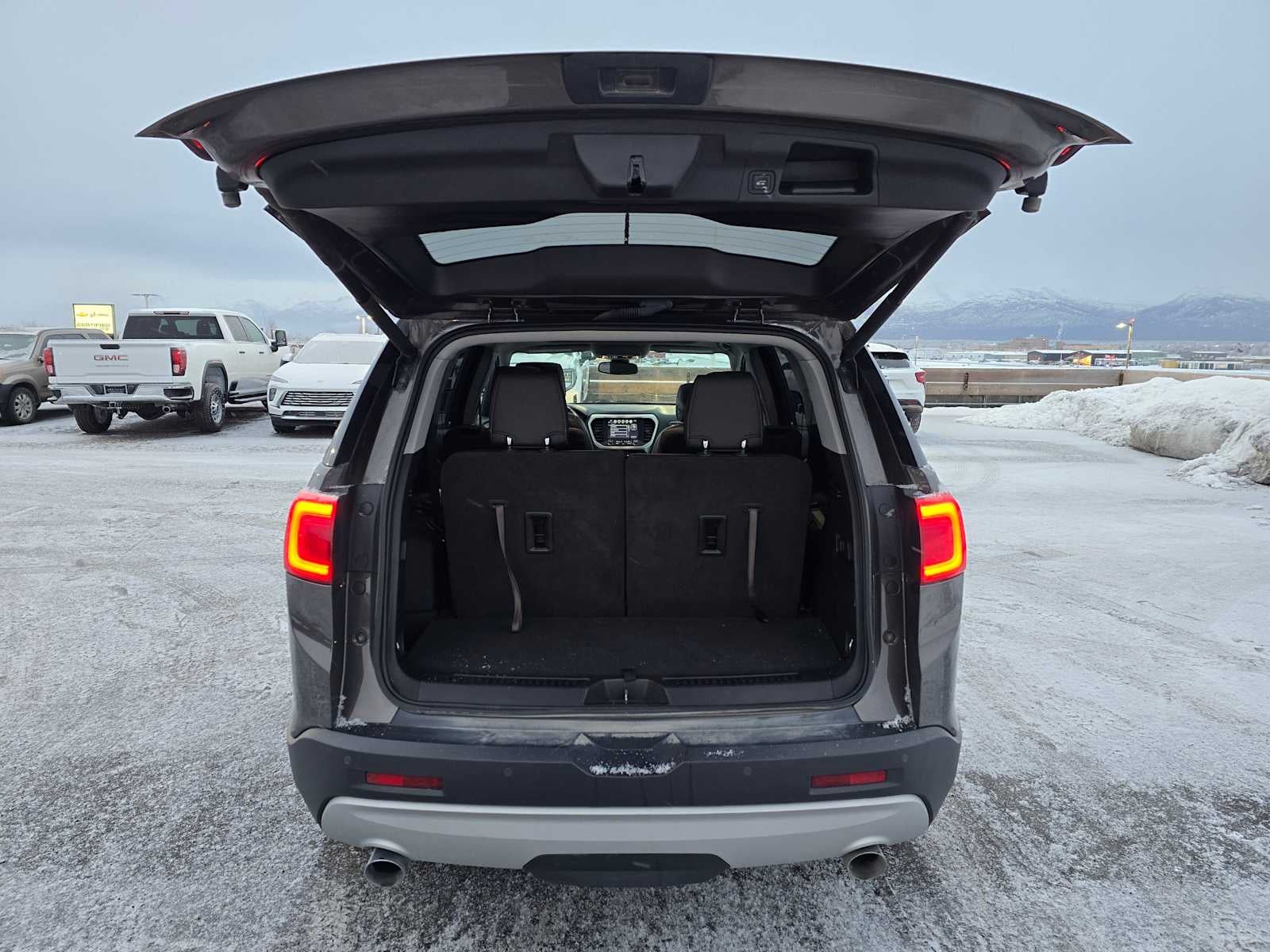 2019 GMC Acadia SLT