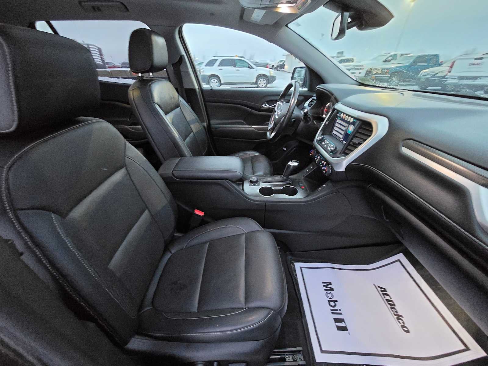 2019 GMC Acadia SLT