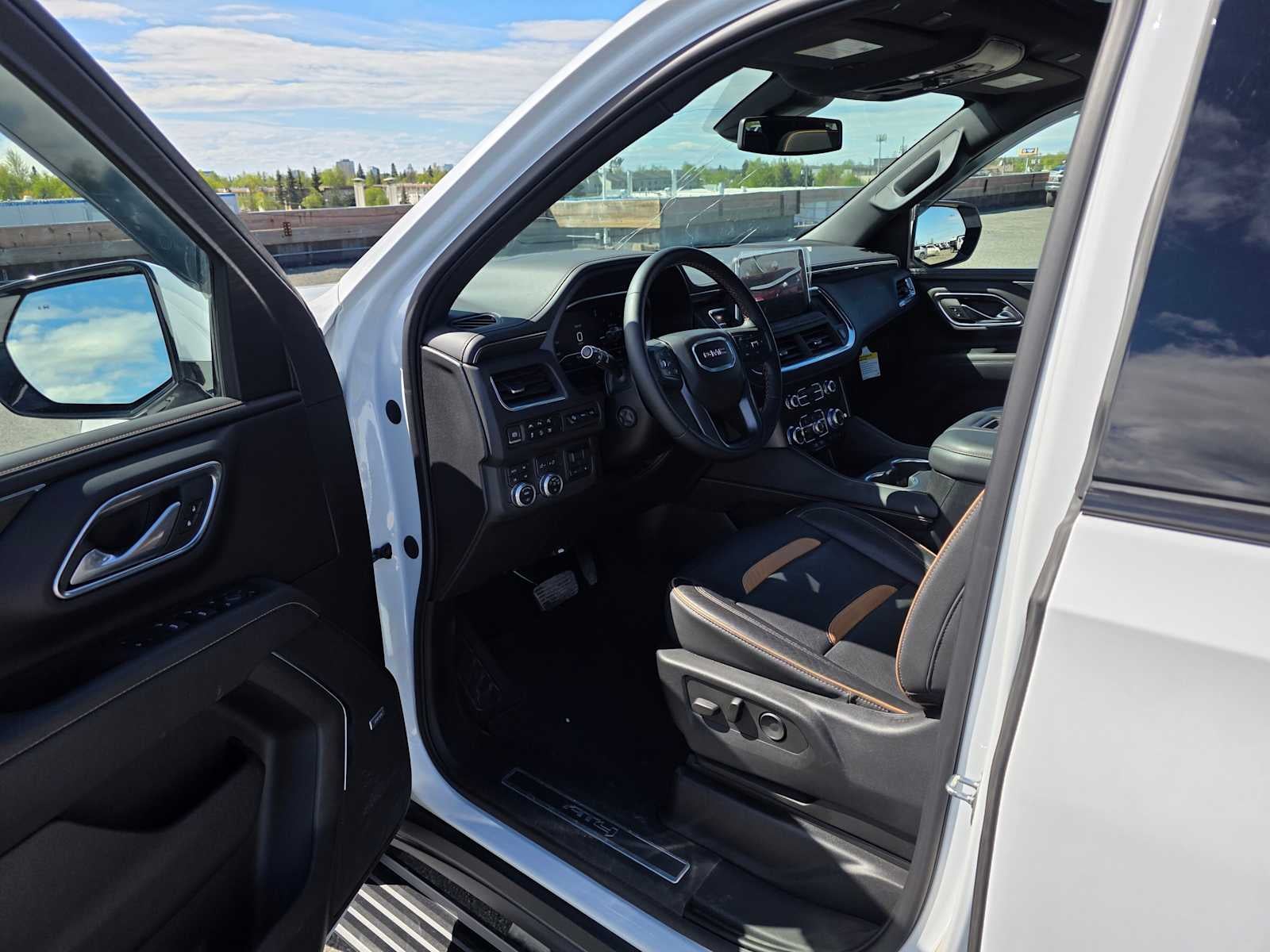 2023 GMC Yukon AT4