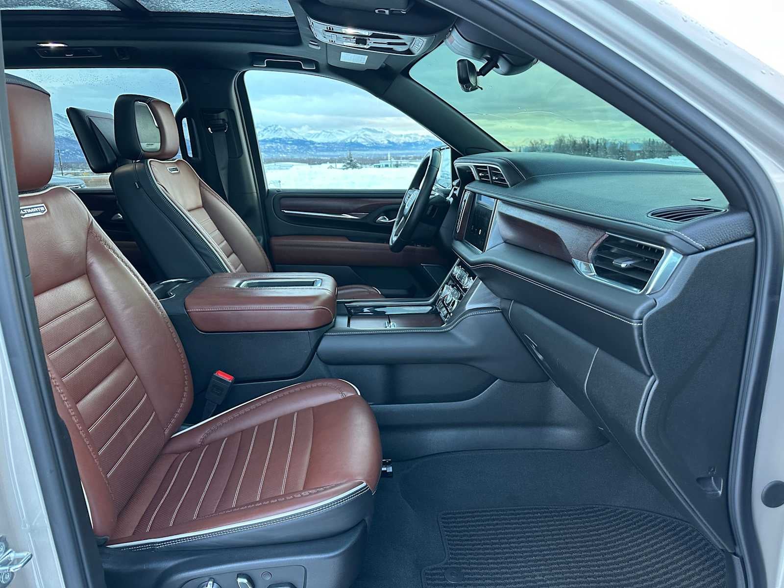 2024 GMC Yukon XL Denali Ultimate