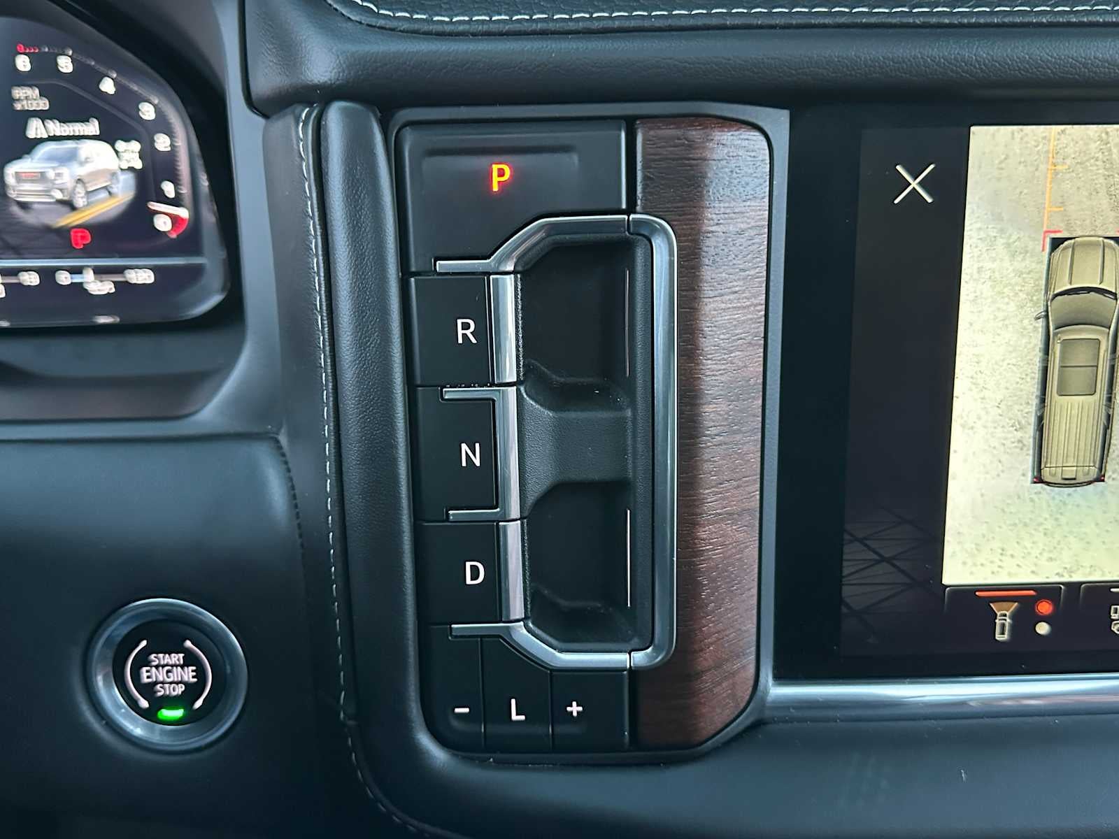 2024 GMC Yukon XL Denali Ultimate