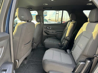 2022 Chevrolet Traverse LT Cloth