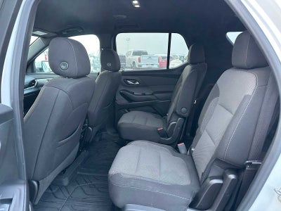 2022 Chevrolet Traverse LT Cloth