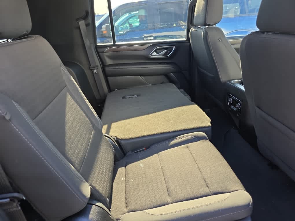 2024 Chevrolet Suburban LS