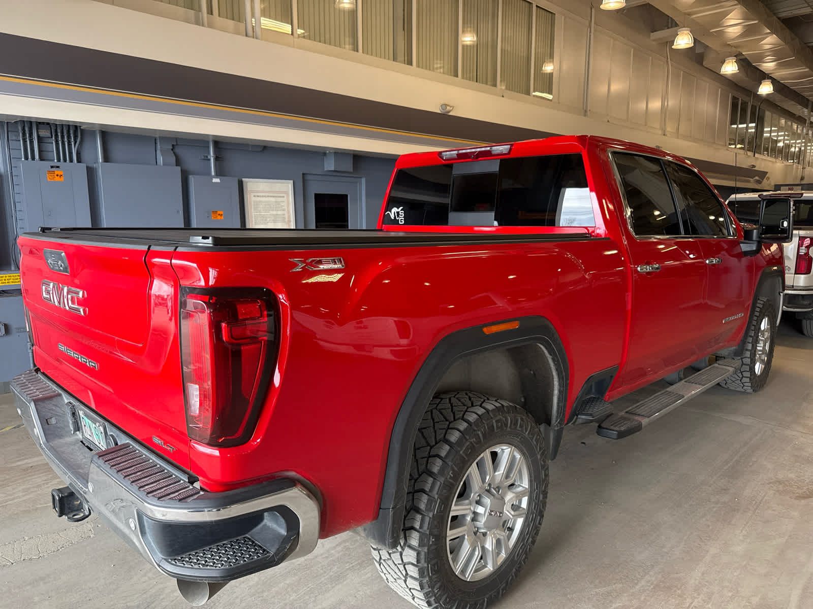 2023 GMC Sierra 2500 HD SLT
