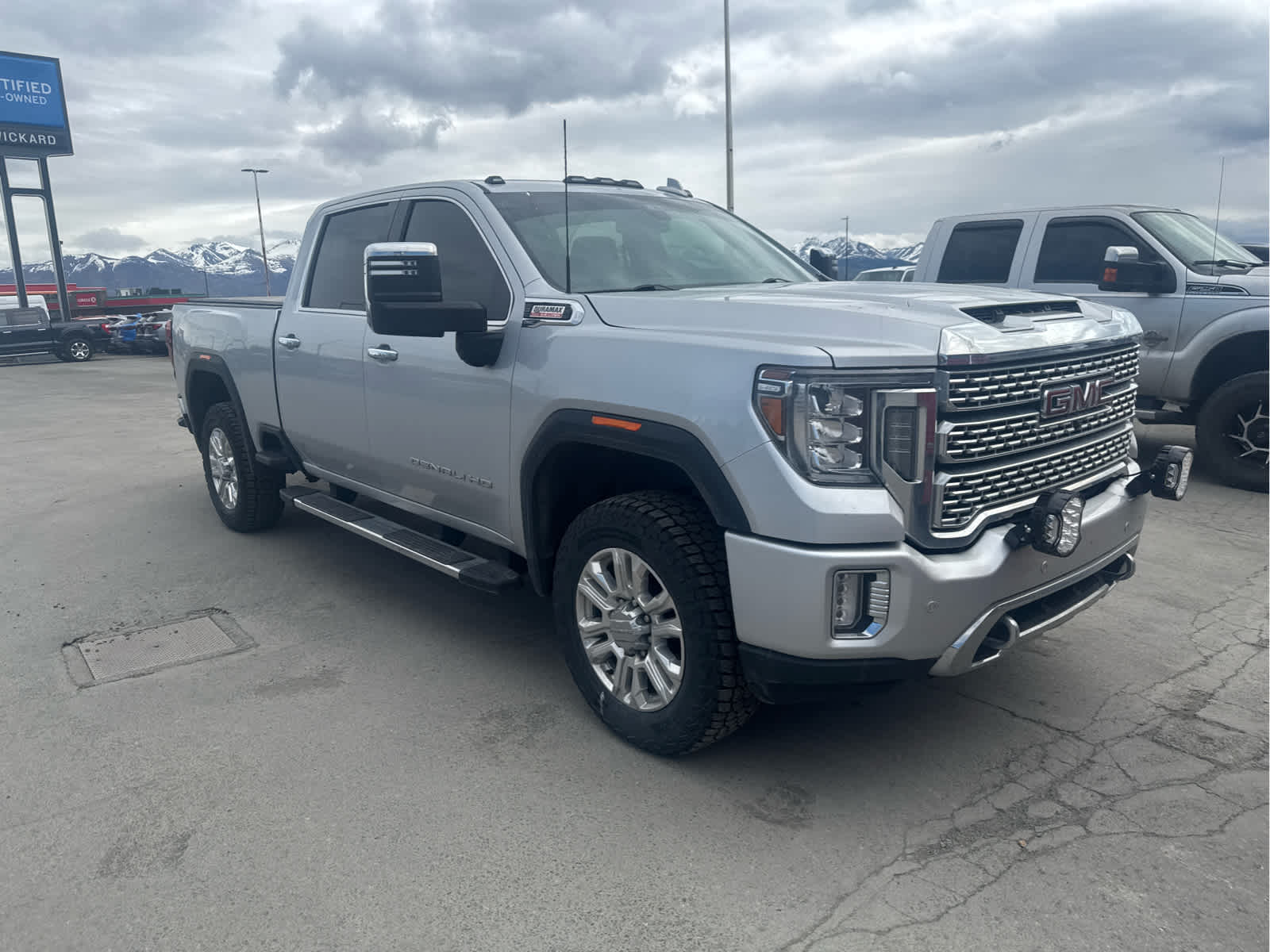 2023 GMC Sierra 2500 HD Denali