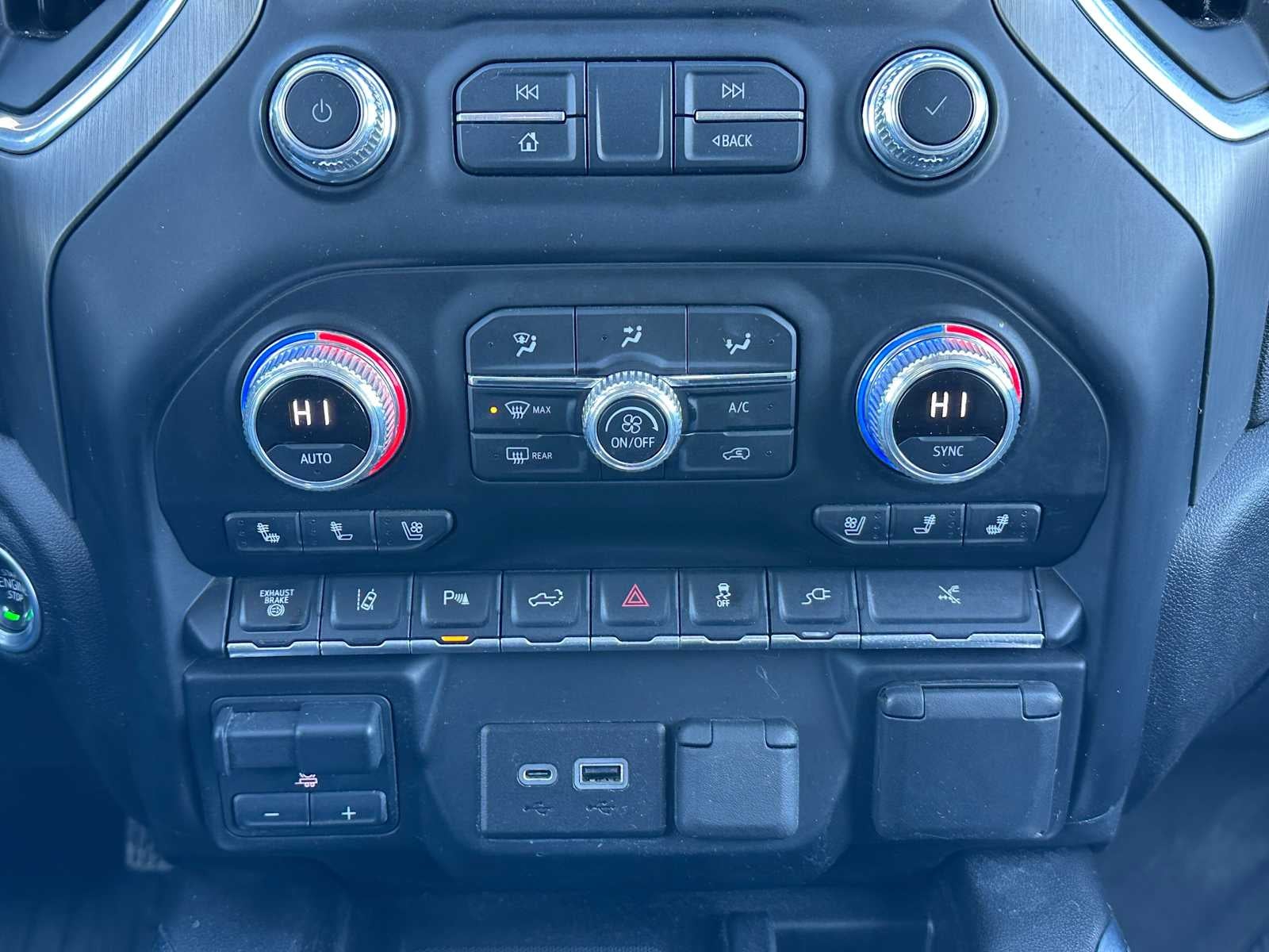 2022 GMC Sierra 3500 HD Denali