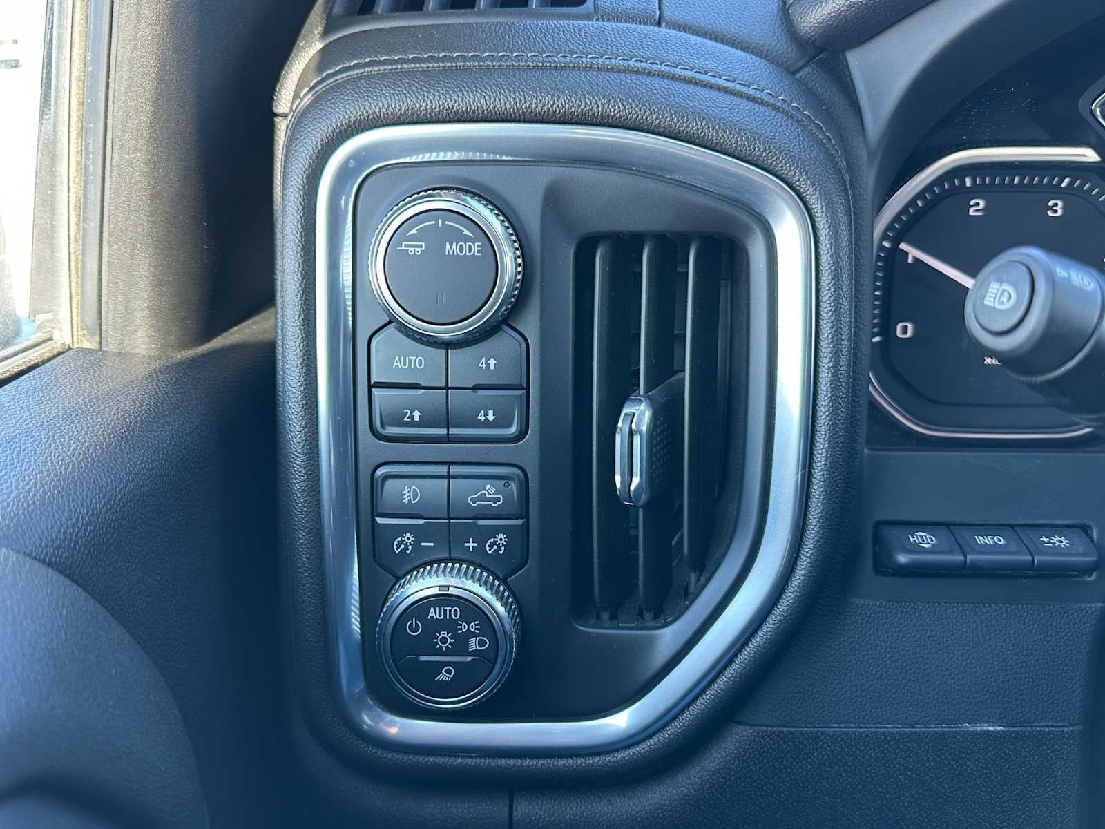2022 GMC Sierra 3500 HD Denali