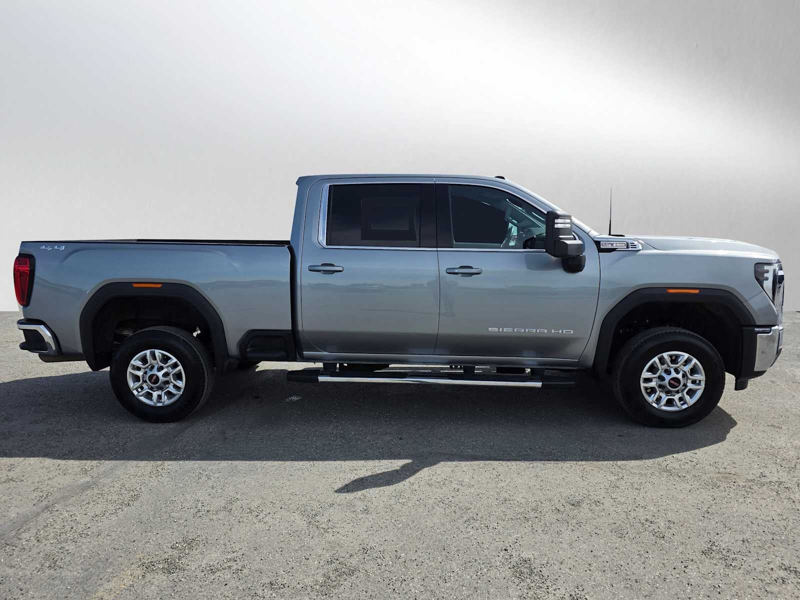 2025 GMC Sierra 2500 HD SLE