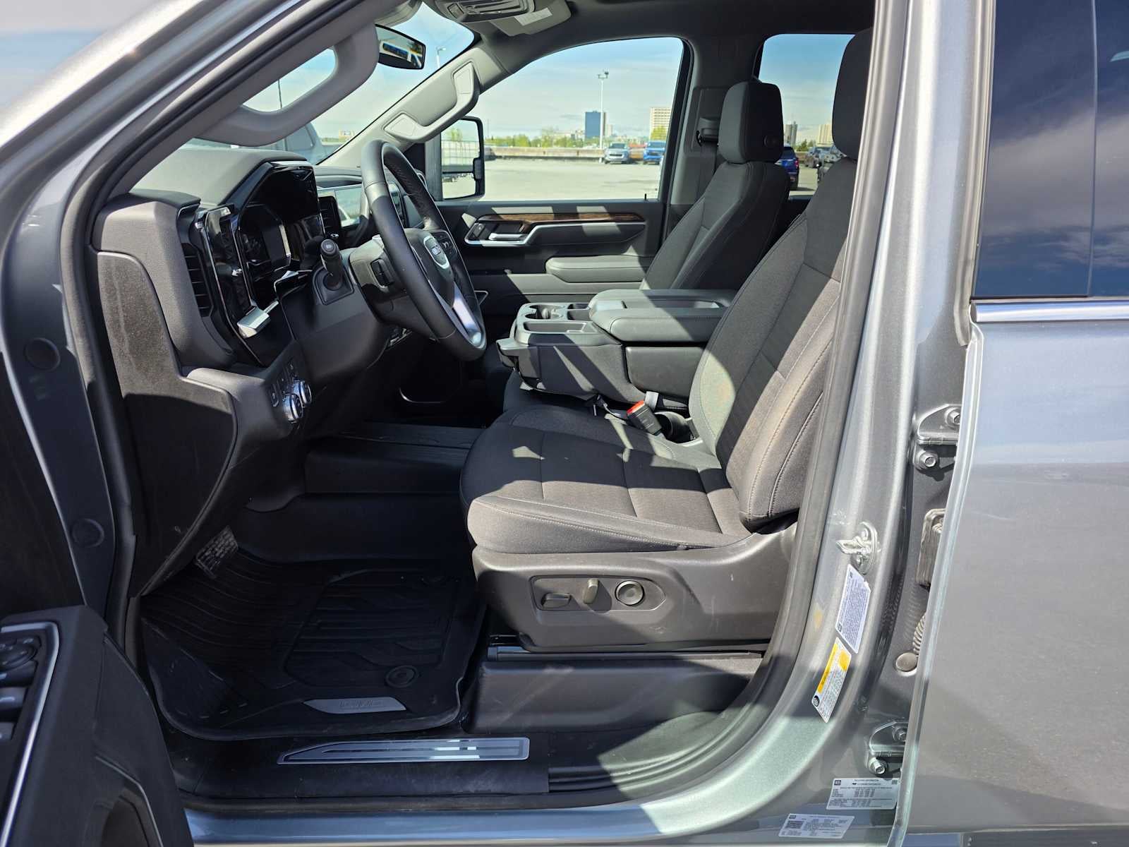 2025 GMC Sierra 2500 HD SLE