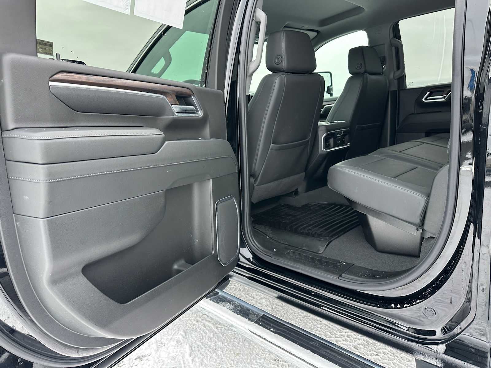 2025 GMC Sierra 2500 HD SLT