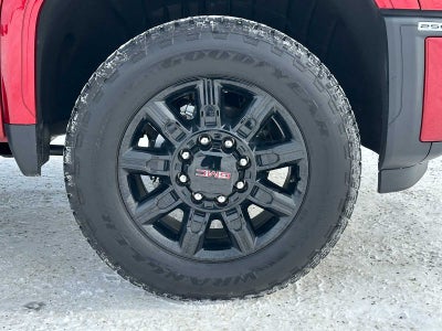 2025 GMC Sierra 2500 HD AT4