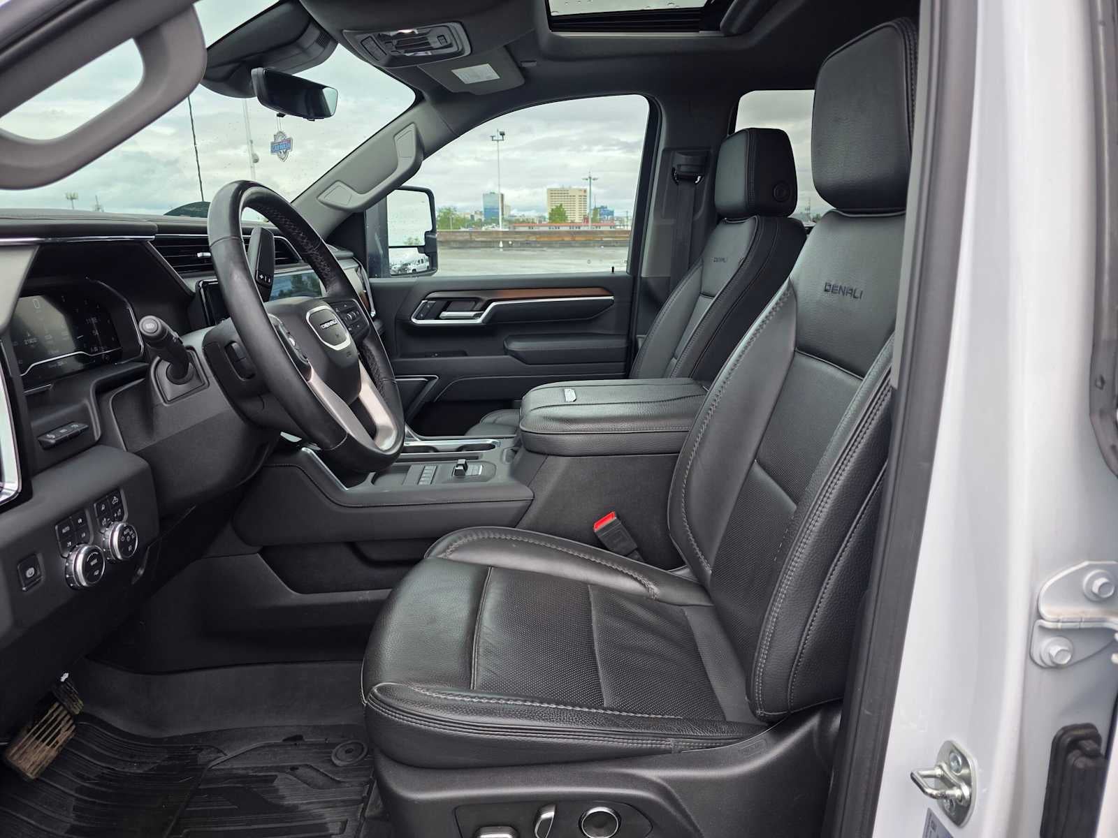 2025 GMC Sierra 2500 HD Denali