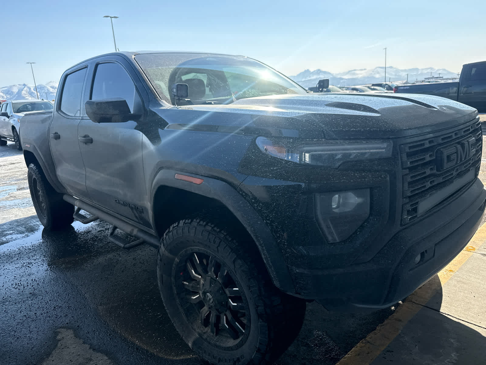 2023 GMC Canyon Denali