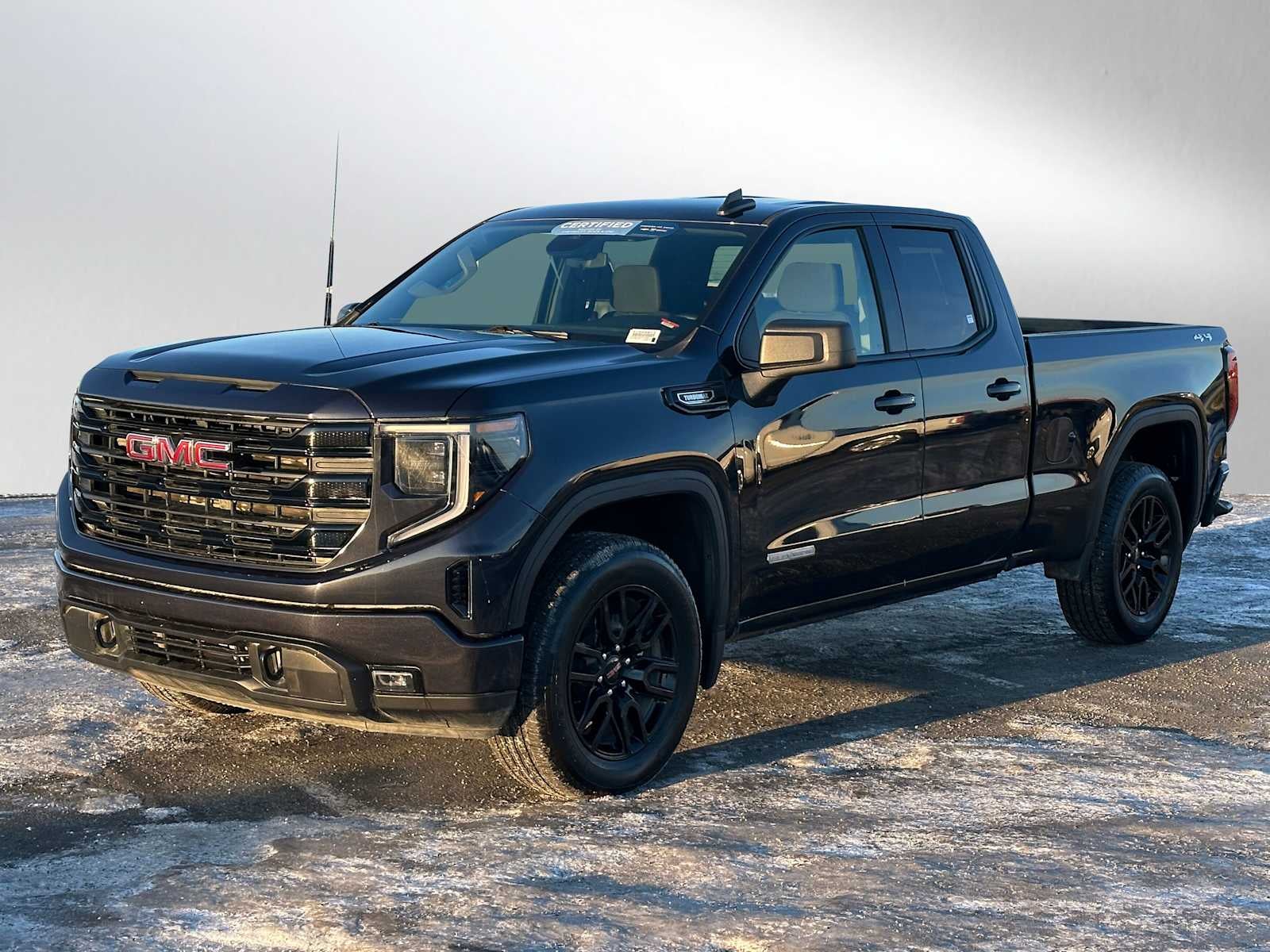 2025 GMC Sierra 1500 Elevation