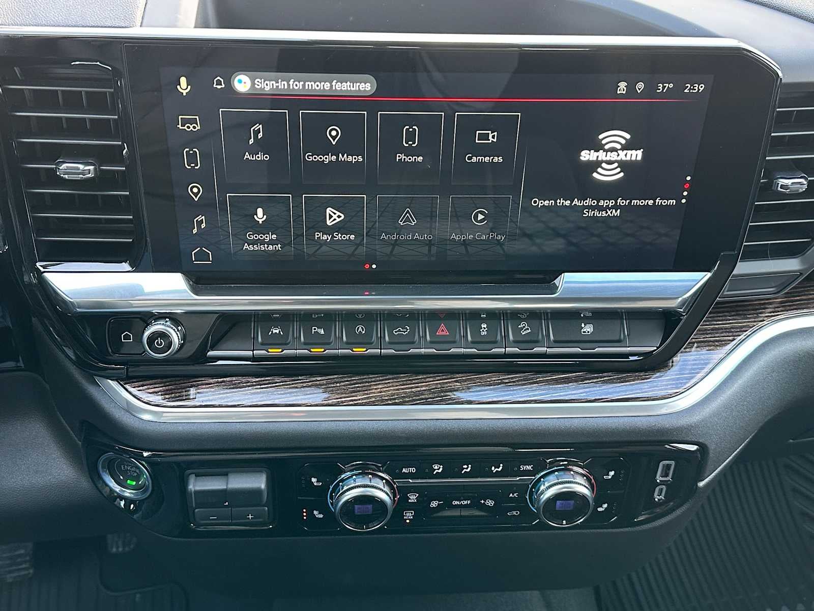 2025 GMC Sierra 1500 SLE