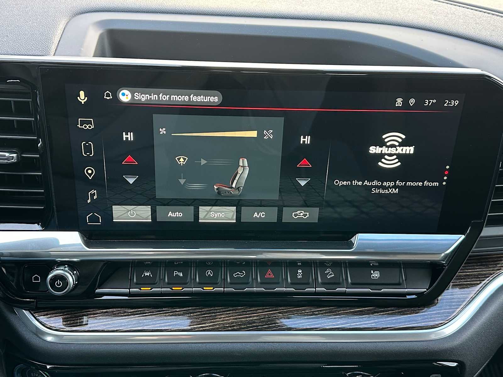 2025 GMC Sierra 1500 SLE