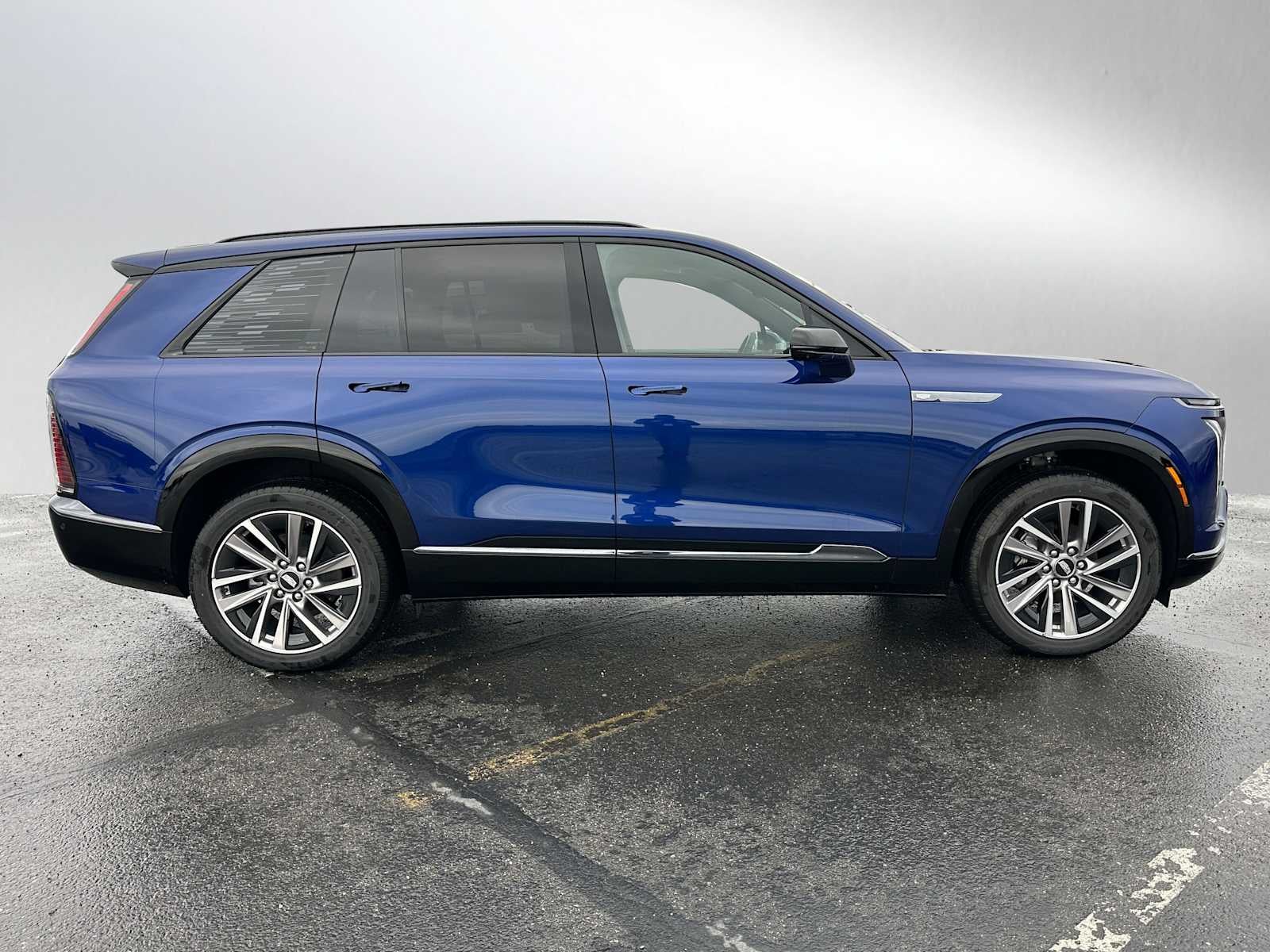 2026 Cadillac VISTIQ Sport