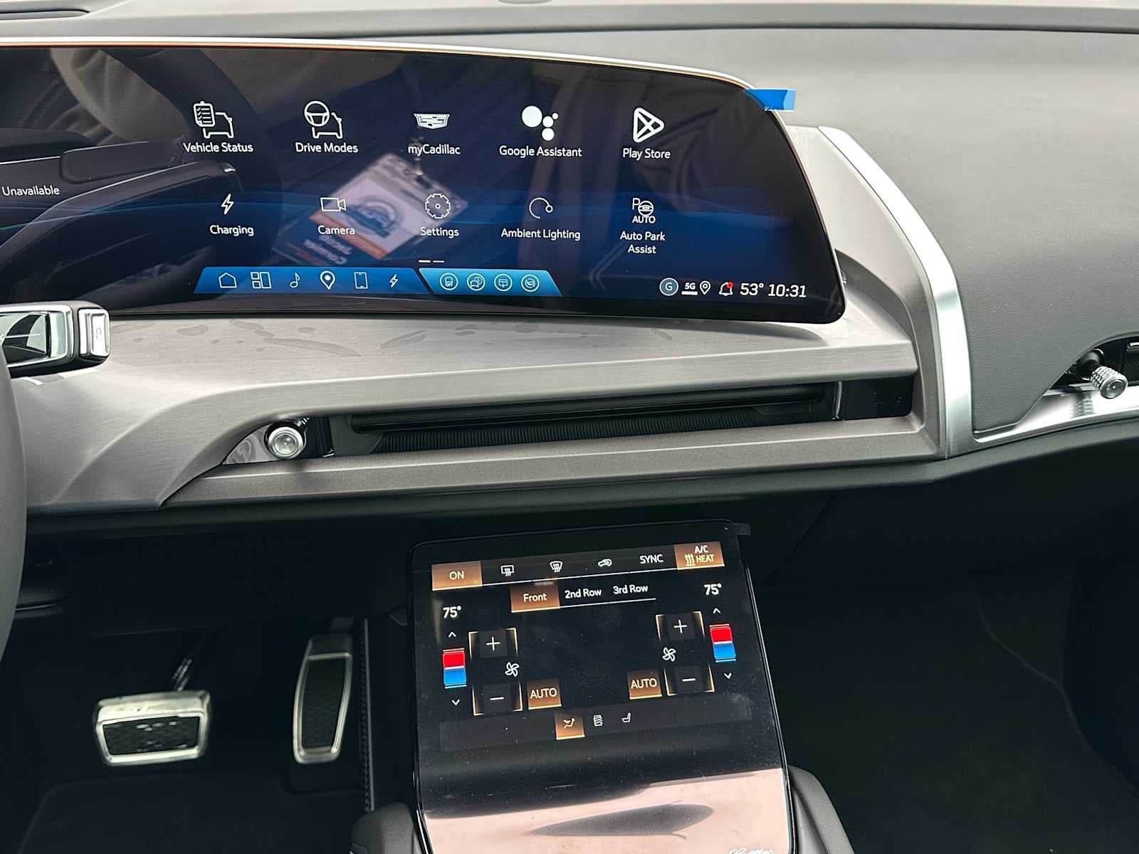 2026 Cadillac VISTIQ Sport