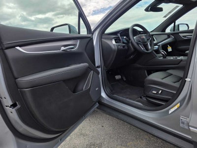2026 Cadillac XT5 Luxury