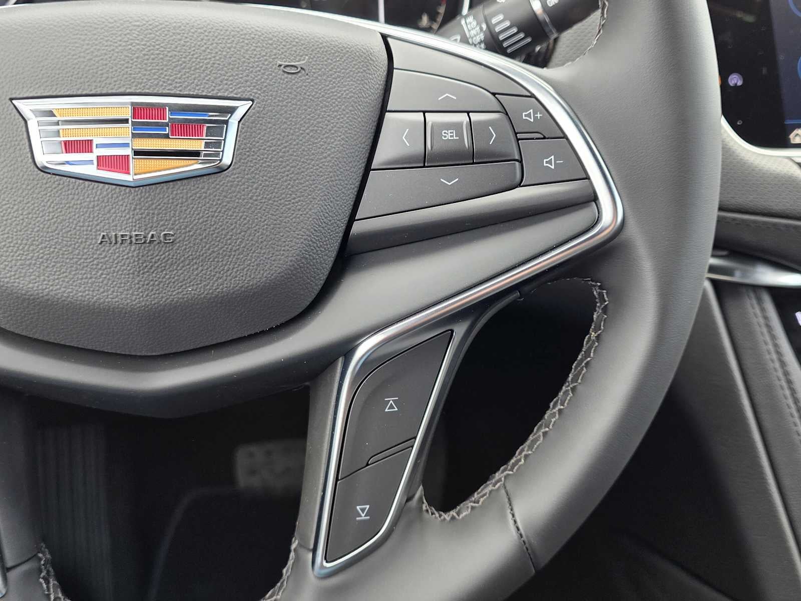 2026 Cadillac XT5 Luxury