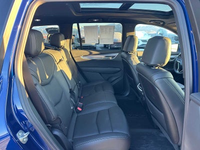 2025 Cadillac XT6 Luxury