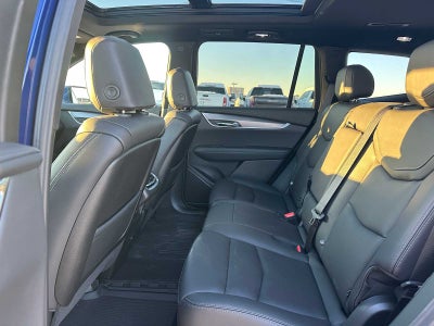 2025 Cadillac XT6 Luxury