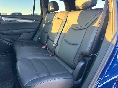 2025 Cadillac XT6 Luxury