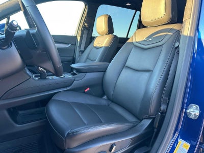 2025 Cadillac XT6 Luxury