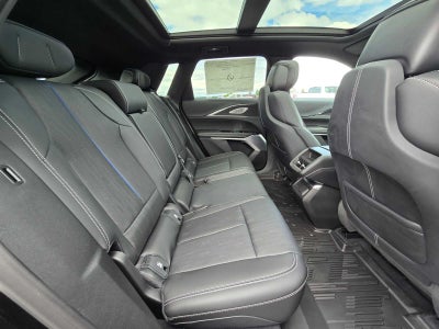 2024 Cadillac LYRIQ Sport 2