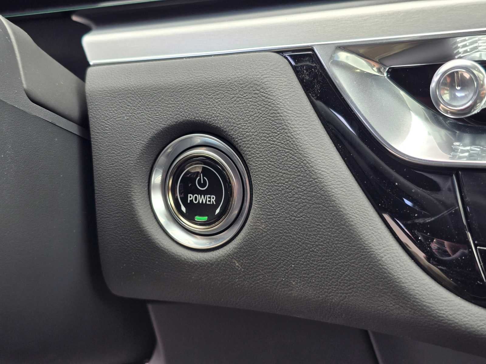 2024 Cadillac LYRIQ Sport 2