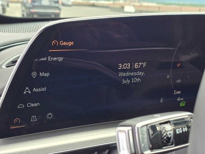 2024 Cadillac LYRIQ Sport 2