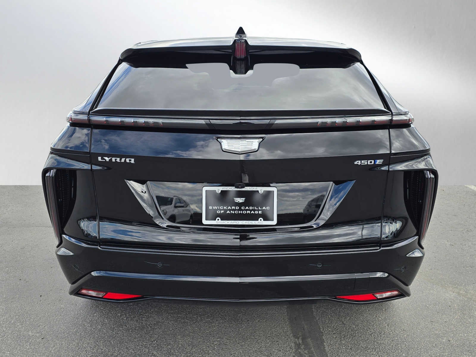 2024 Cadillac LYRIQ Sport 2