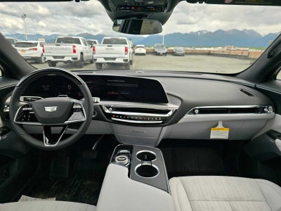 2024 Cadillac LYRIQ Sport 2