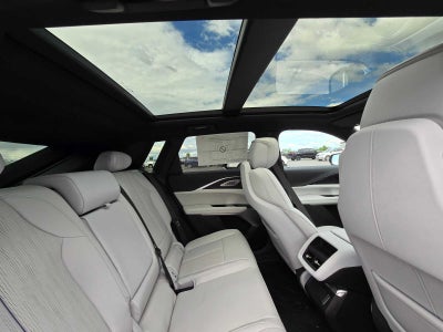 2024 Cadillac LYRIQ Sport 2