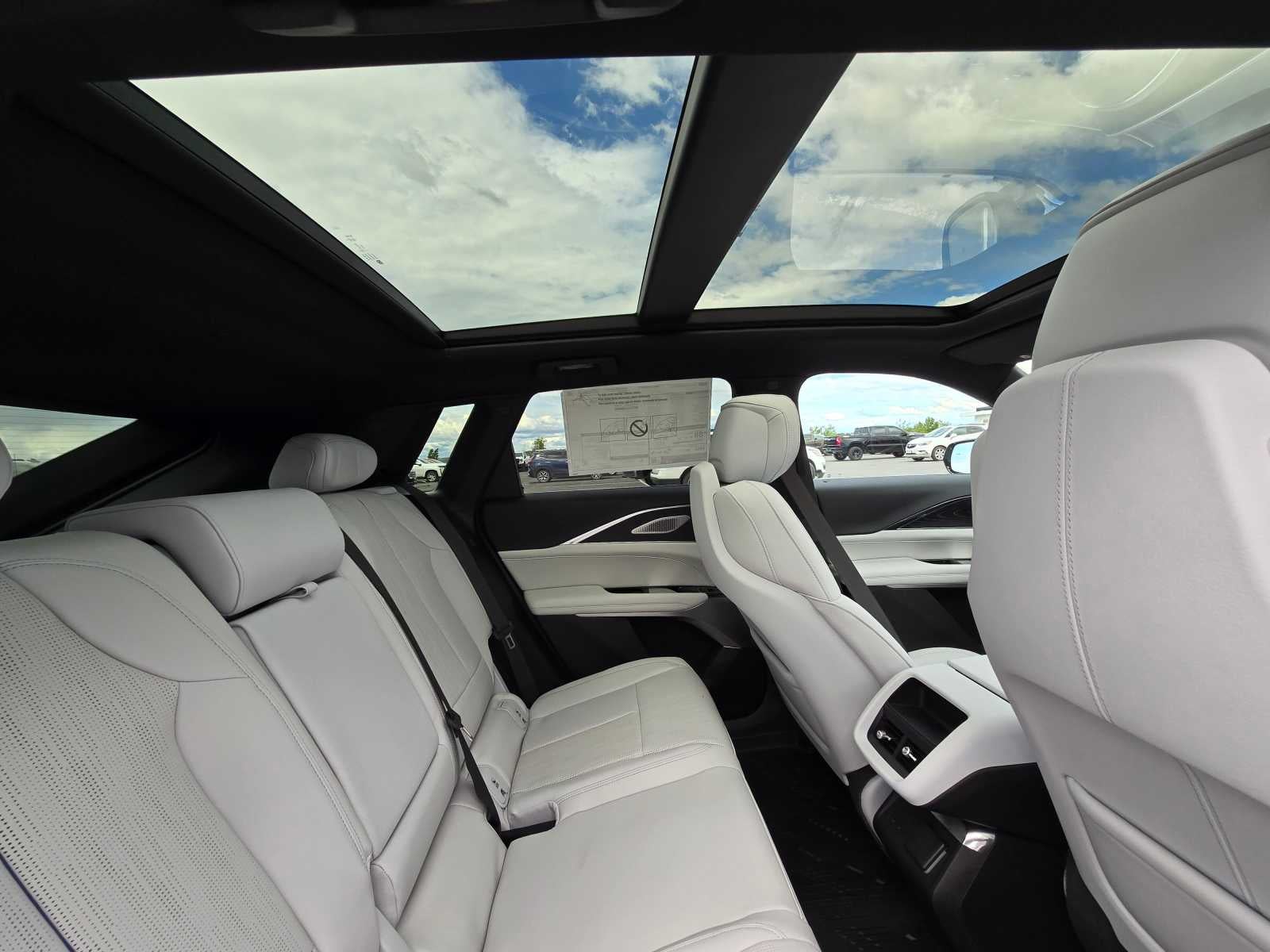 2024 Cadillac LYRIQ Sport 2