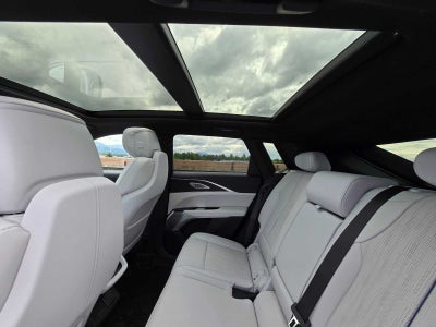 2024 Cadillac LYRIQ Sport 2