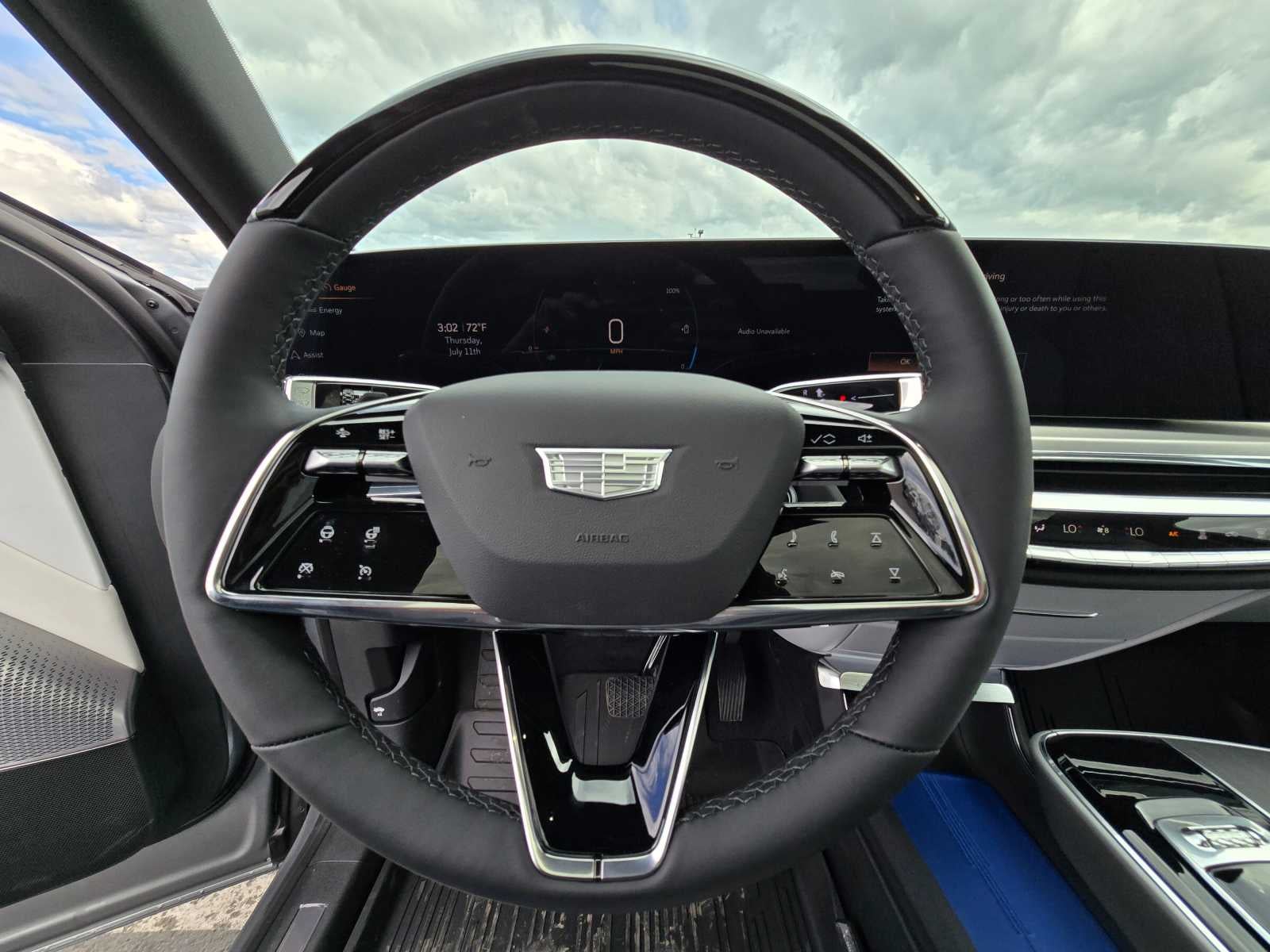 2024 Cadillac LYRIQ Sport 2