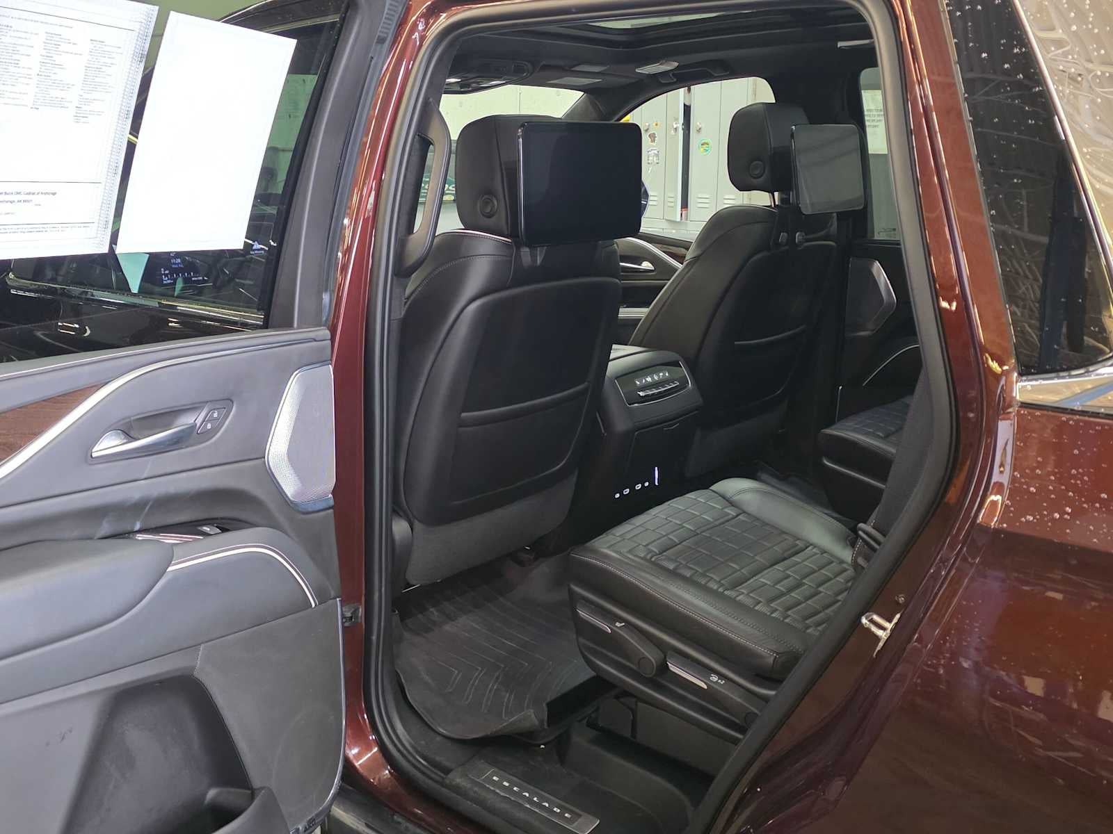 2023 Cadillac Escalade 4WD Premium Luxury Platinum