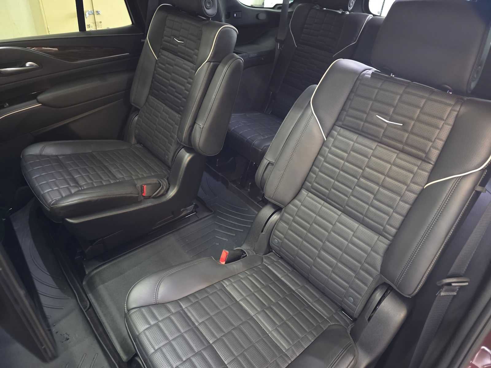 2023 Cadillac Escalade 4WD Premium Luxury Platinum