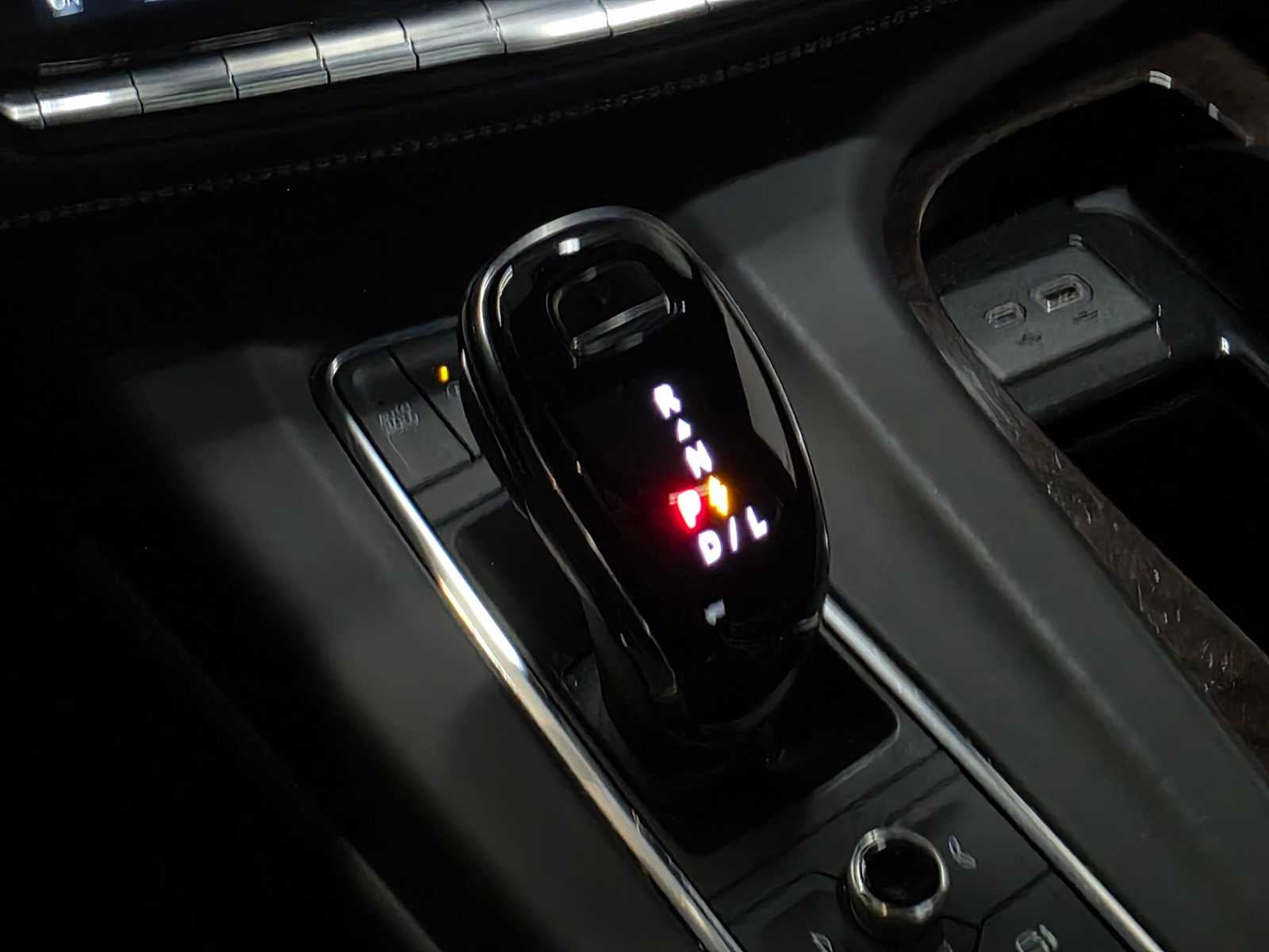 2023 Cadillac Escalade 4WD Premium Luxury Platinum