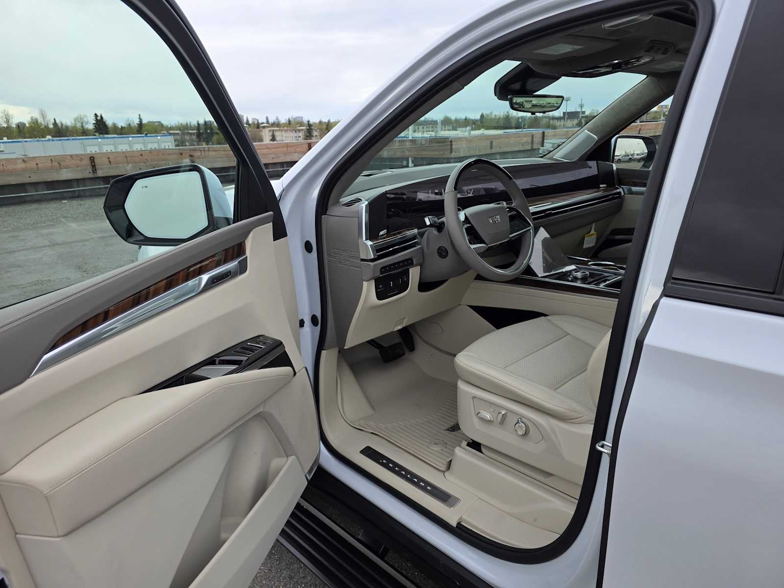 2026 Cadillac Escalade ESV Platinum Sport