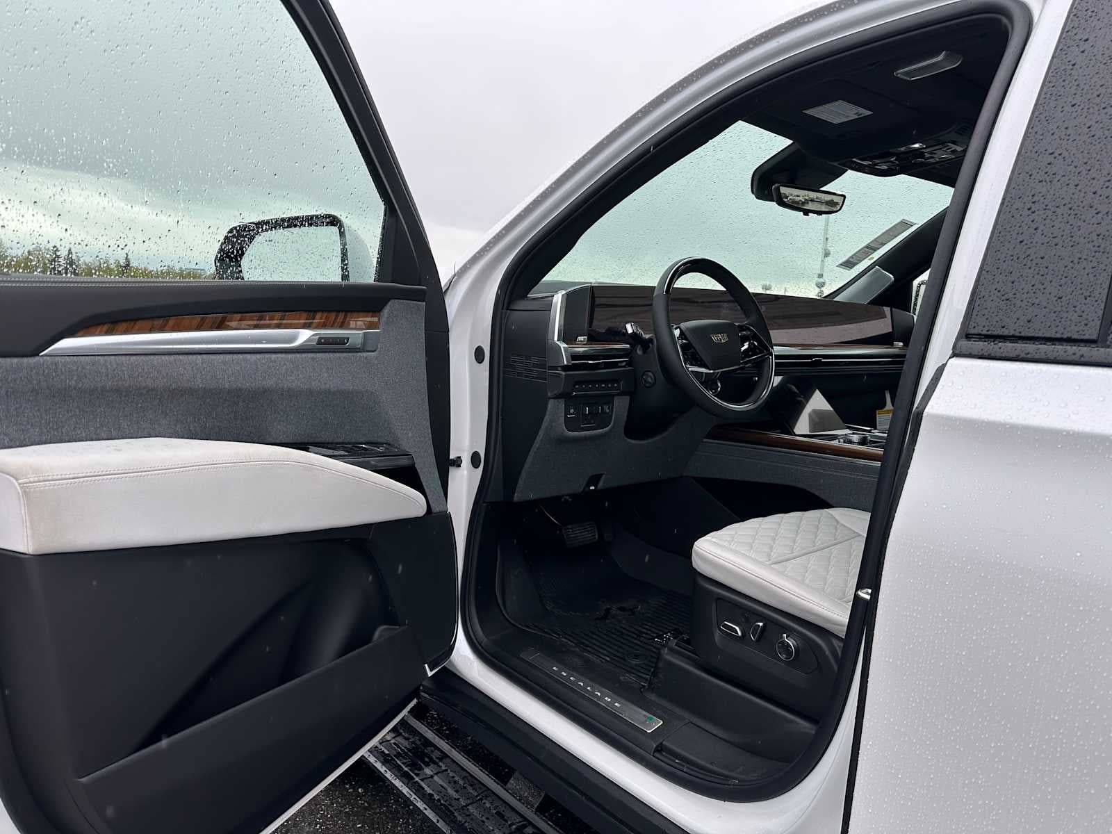 2025 Cadillac Escalade ESV Sport Platinum