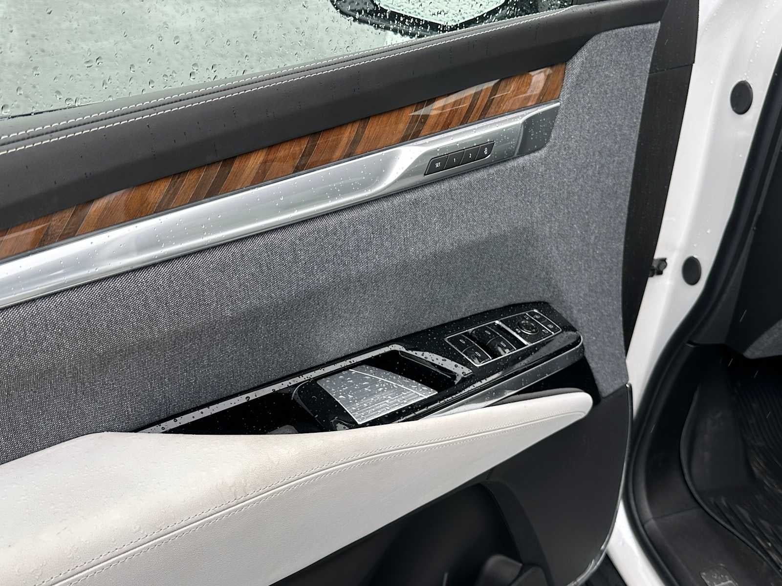 2025 Cadillac Escalade ESV Sport Platinum